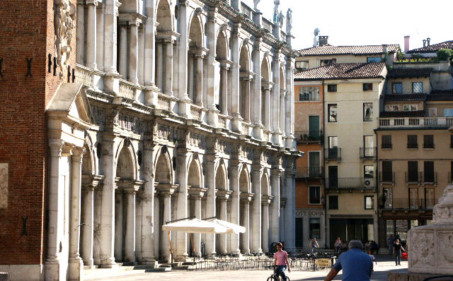 basilica-vicenza-palladio.jpg